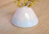 Kitty Fuji mini vase