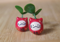 Tiny Daruma Kitty Vase